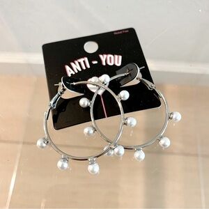 Silver Hoop Earrings with Pearls